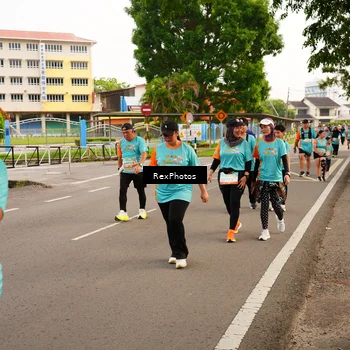 Runner Photo 8194335