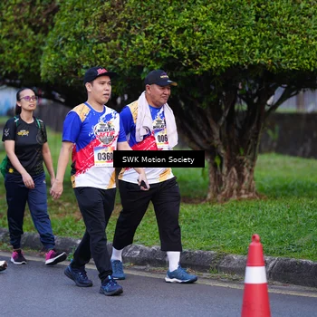 Runner Photo 8194340