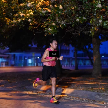 Runner Photo 8194348