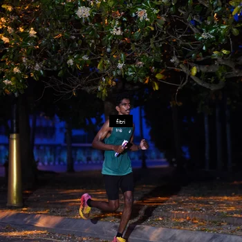 Runner Photo 8194374