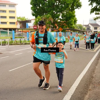 Runner Photo 8194433