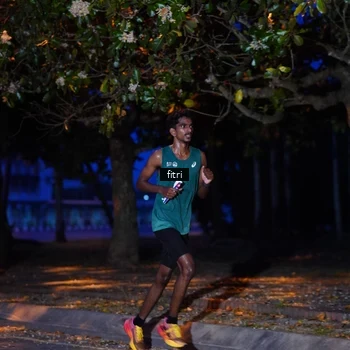Runner Photo 8194497