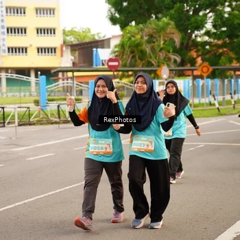 Runner Photo 8194535