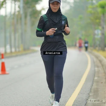 Runner Photo 8194542