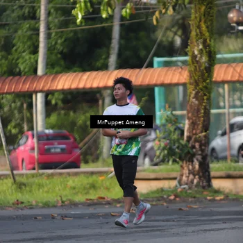 Runner Photo 8194572