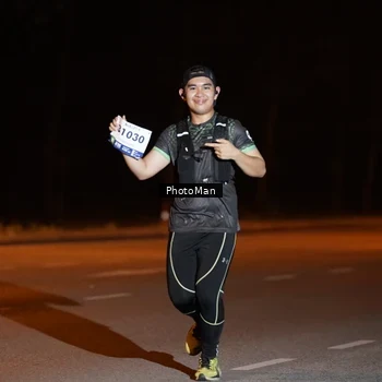 Runner Photo 8194645
