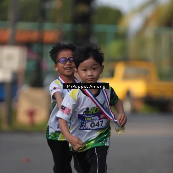 Runner Photo 8194678
