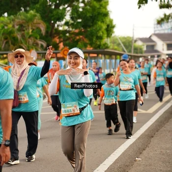 Runner Photo 8194686
