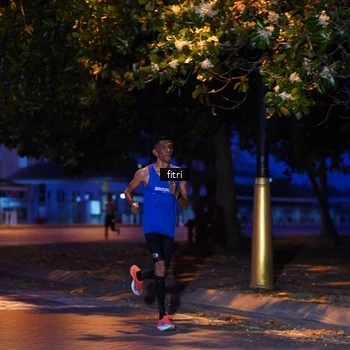 Runner Photo 8194689