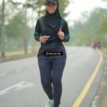 Runner Photo 8194702