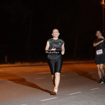 Runner Photo 8194732