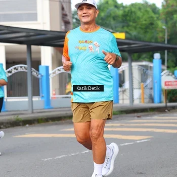 Runner Photo 8194733