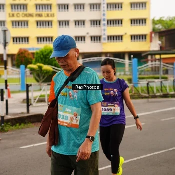 Runner Photo 8194737