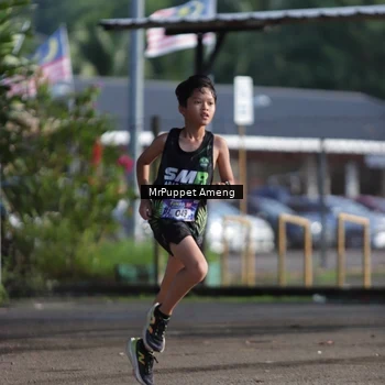 Runner Photo 8194739