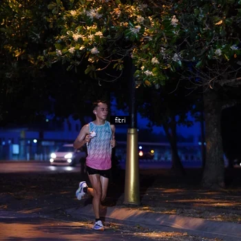 Runner Photo 8194741