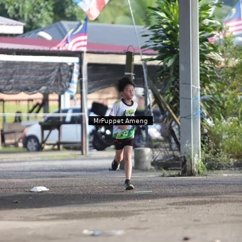 Runner Photo 8194748