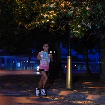 Runner Photo 8194772