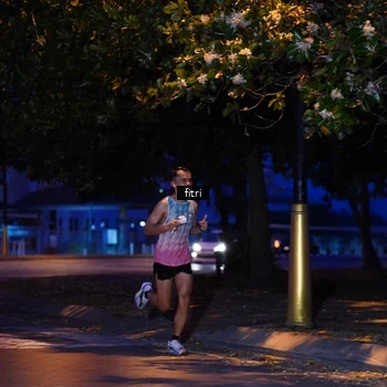 Runner Photo 8194782