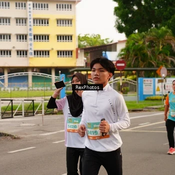Runner Photo 8194809