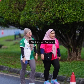 Runner Photo 8194823