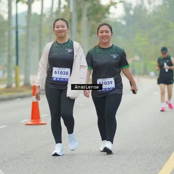 Runner Photo 8194833