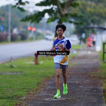 Runner Photo 8194844