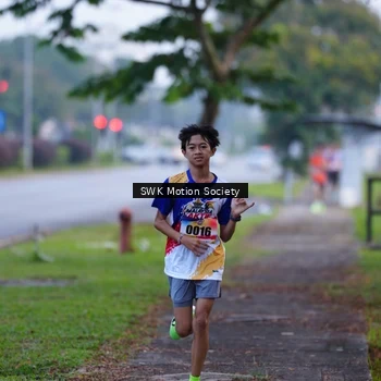 Runner Photo 8194885