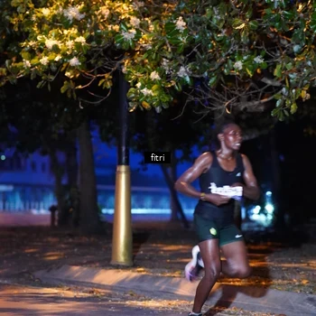 Runner Photo 8194910