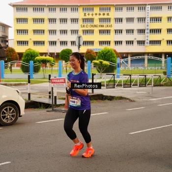 Runner Photo 8194919