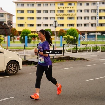 Runner Photo 8194930