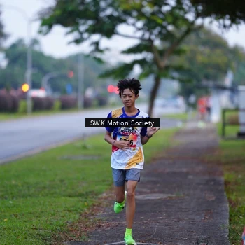 Runner Photo 8194934