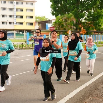 Runner Photo 8194948