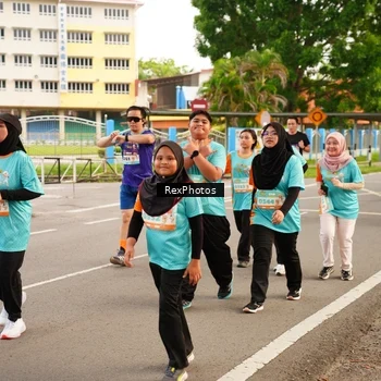 Runner Photo 8194950