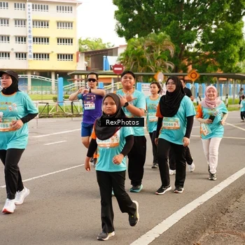 Runner Photo 8194952
