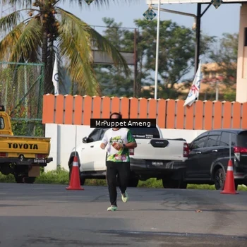 Runner Photo 8194958