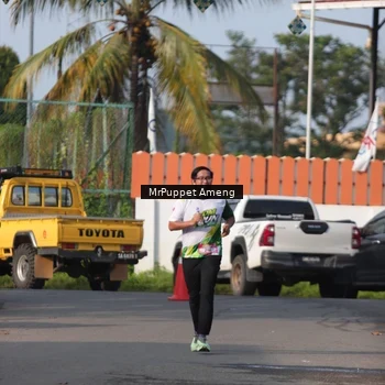 Runner Photo 8194959