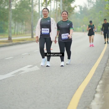 Runner Photo 8194969