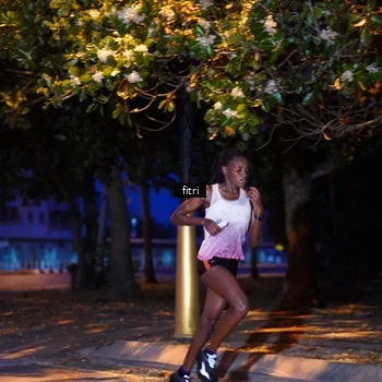 Runner Photo 8194973