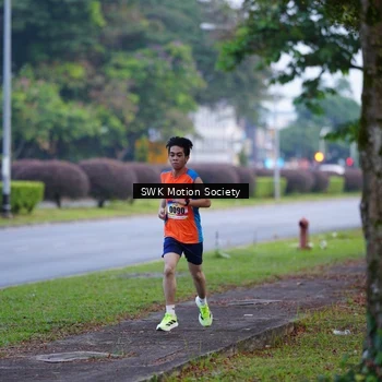 Runner Photo 8194978