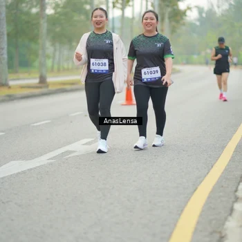 Runner Photo 8194988
