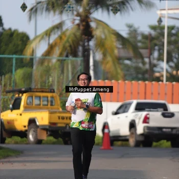 Runner Photo 8194992