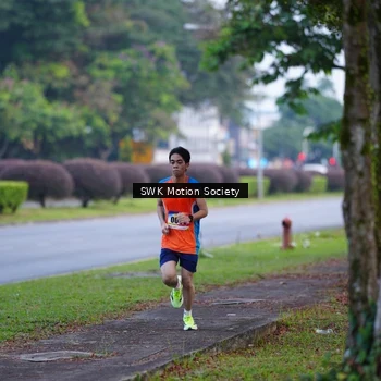 Runner Photo 8194997