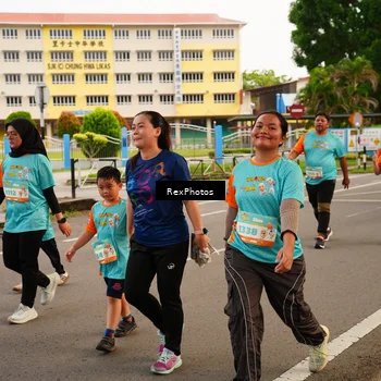 Runner Photo 8195032