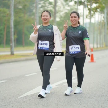 Runner Photo 8195254