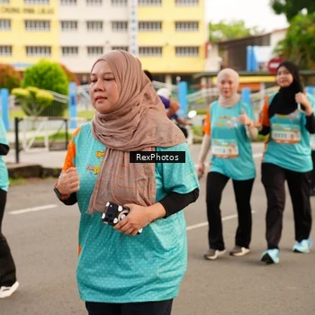 Runner Photo 8195313