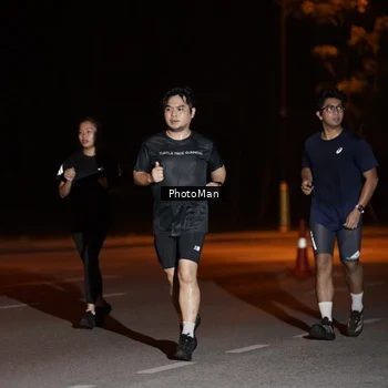 Runner Photo 8195343