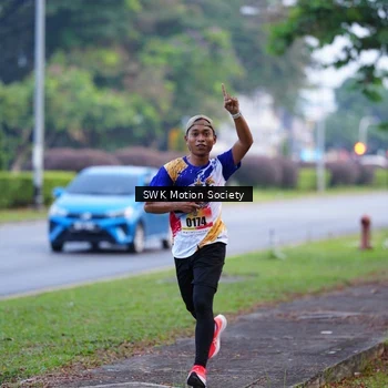 Runner Photo 8195347