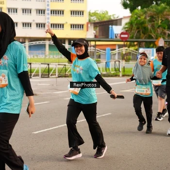 Runner Photo 8195348