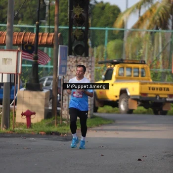 Runner Photo 8195351