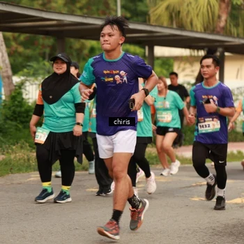 Runner Photo 8195358